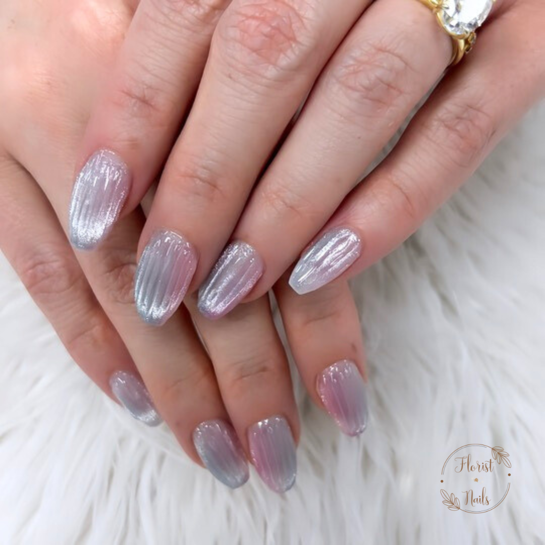 nails with white design