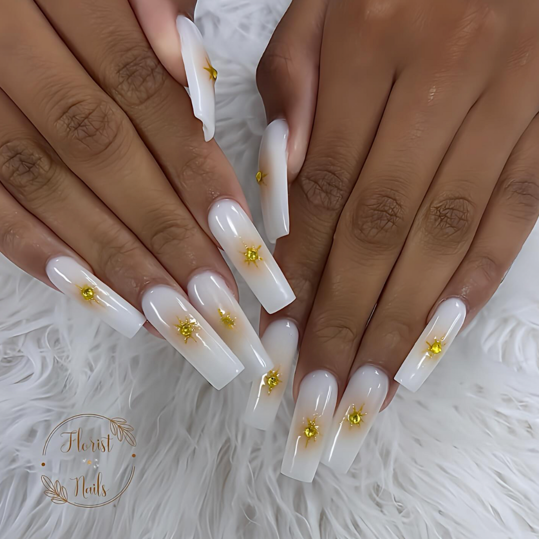 nails with white design