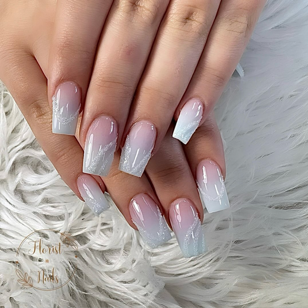 nails with white design